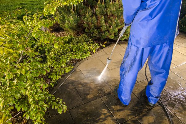 Hardscape Cleaning